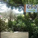 Aparthotel Bay & Karavomilos (Central Greece)