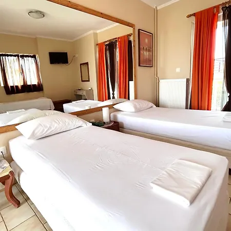 Bay & Appart hôtel Karavómilos