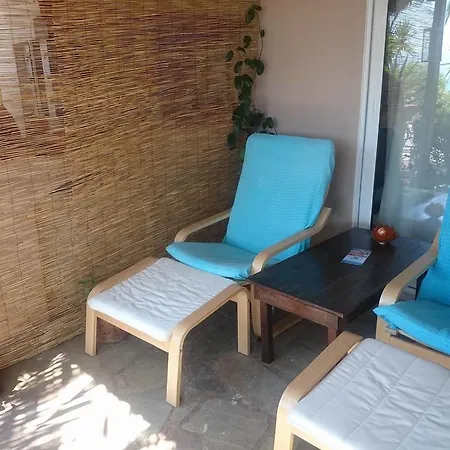 Aparthotel Bay & 2*